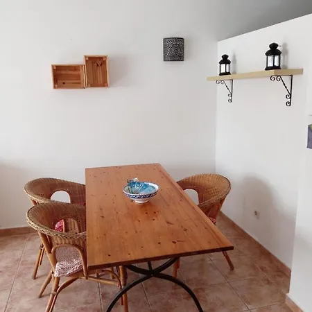 Arinaga Beach Apartment *