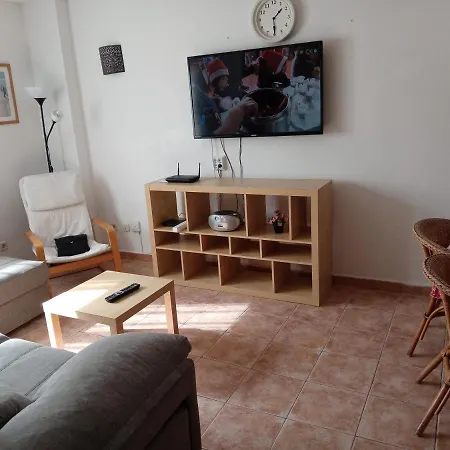Daire Arinaga Beach Apartment *